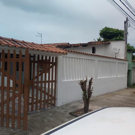 Itanhaem Pe Na Areia Villa Buitenkant foto